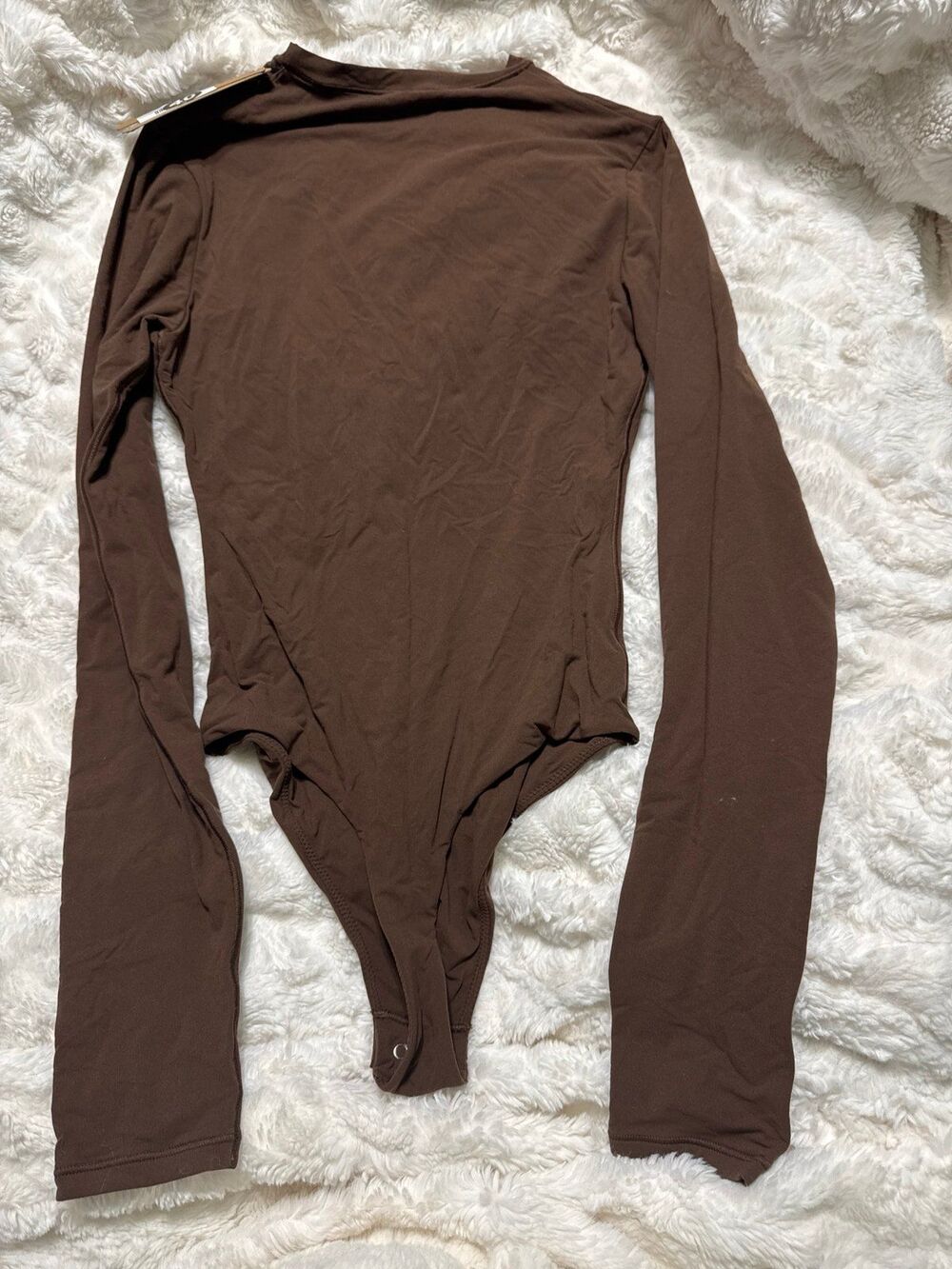 Skims Fits Everybody Long Sleeve Bodysuit - Picture 7 of 7